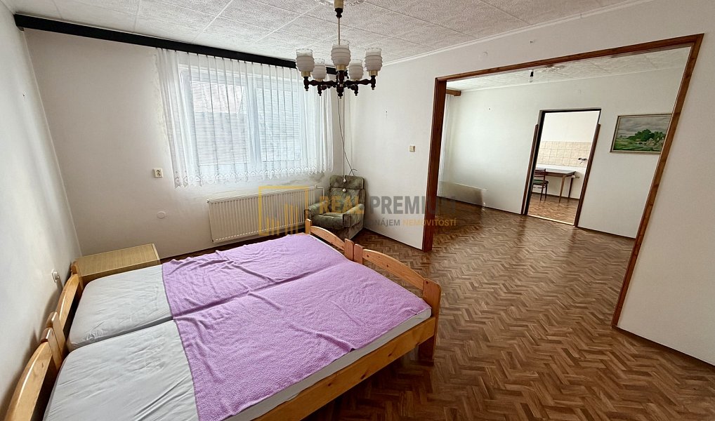 Prodej domu 200 m² s pozemkem 838 m², Dolní Němčí – náhled fotky 16