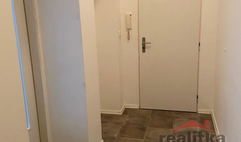 Pronájem bytu 3+kk 104 m², Opava – náhled fotky 9