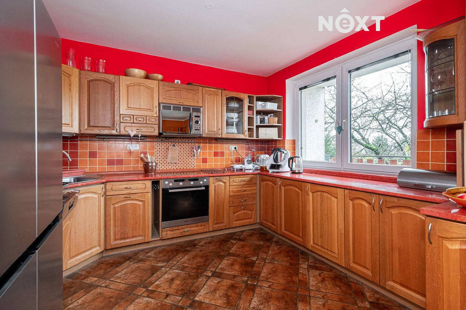 Prodej domu 200 m² s pozemkem 704 m² — photo 3