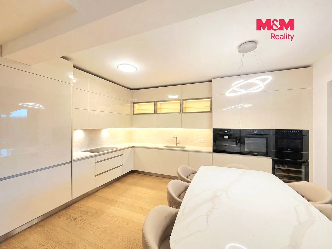 Prodej domu 128 m² s pozemkem 122 m² – fotografie 2
