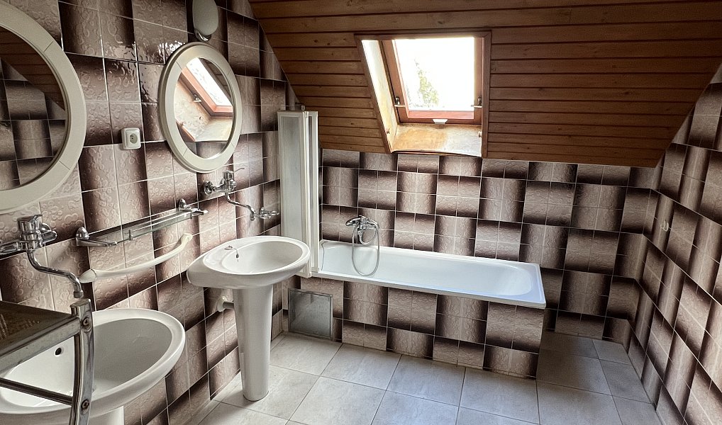 Prodej domu 428 m² s pozemkem 831 m², Praha – náhled fotky 26