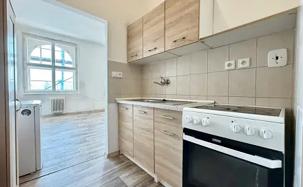 Pronájem bytu 2+1 57 m², Kratochvílova, Přerov
