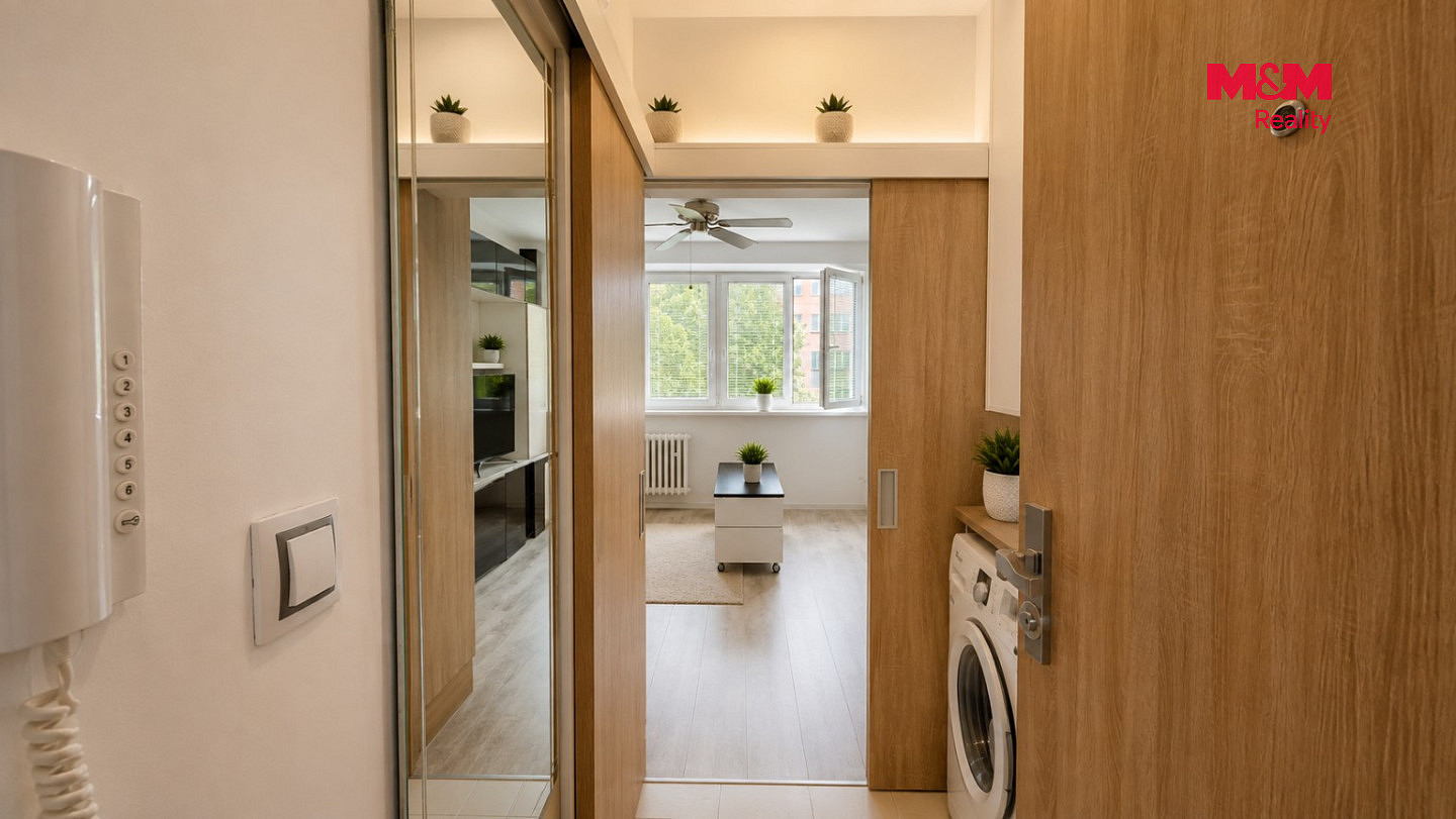 Prodej bytu 1+kk 20 m² – fotografie 4