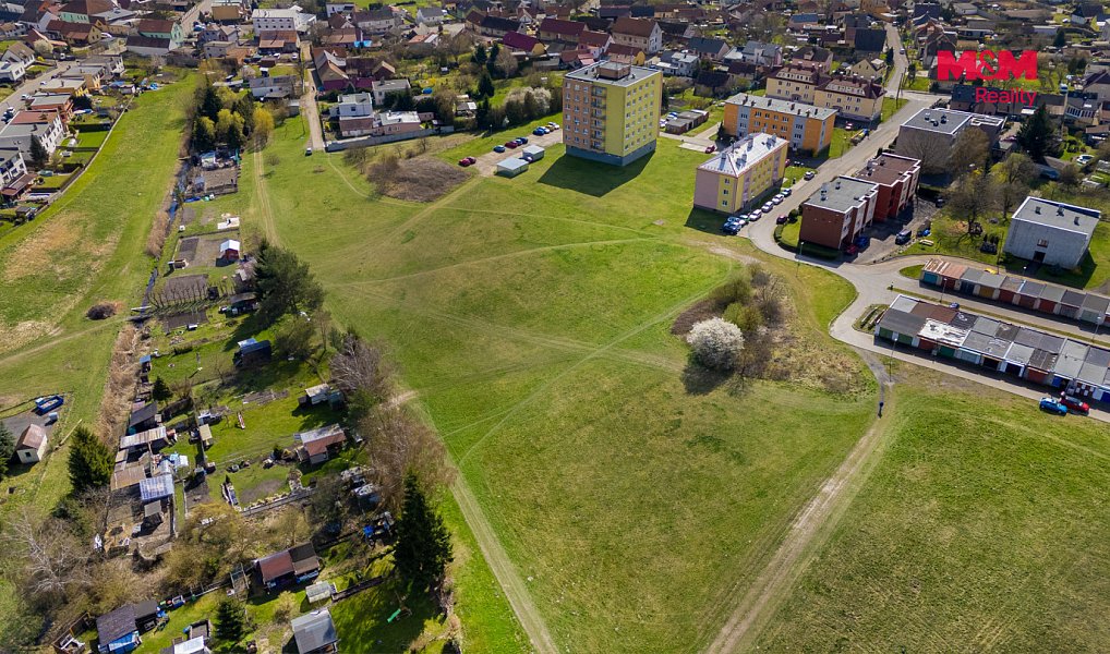 Prodej stavebního pozemku 4 475 m², Dolní Bousov – náhled fotky 9