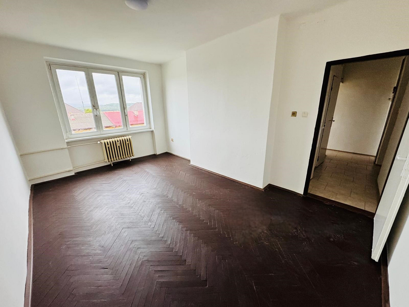 Pronájem bytu 1+1 40 m² – fotografie 3