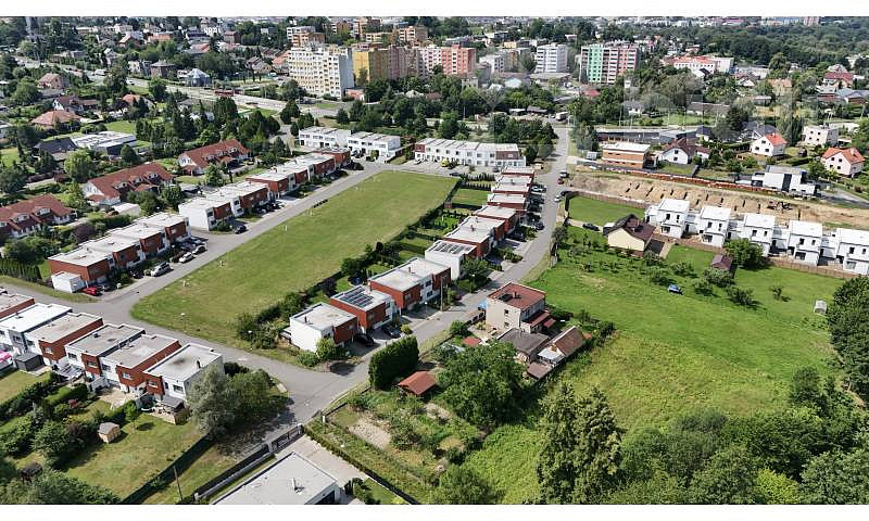 Prodej stavebního pozemku 604 m²