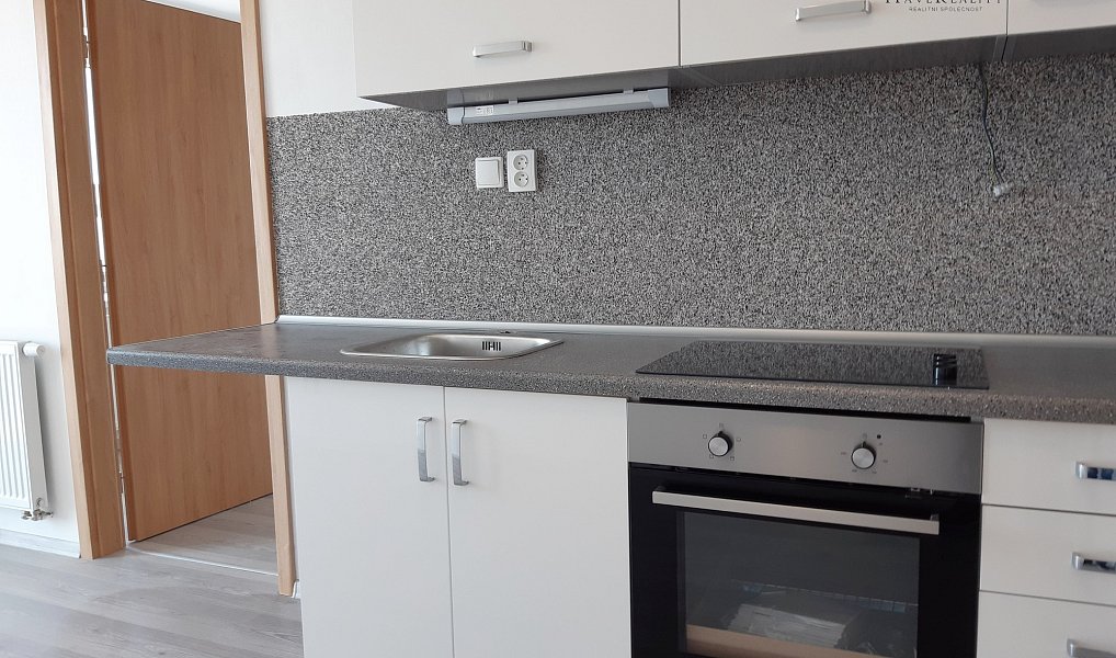 Prodej bytu 2+kk 33 m², Milovice – náhled fotky 6