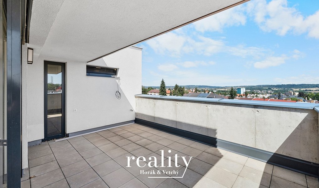 Pronájem bytu 4+kk 127 m², Jihlava – náhled fotky 31
