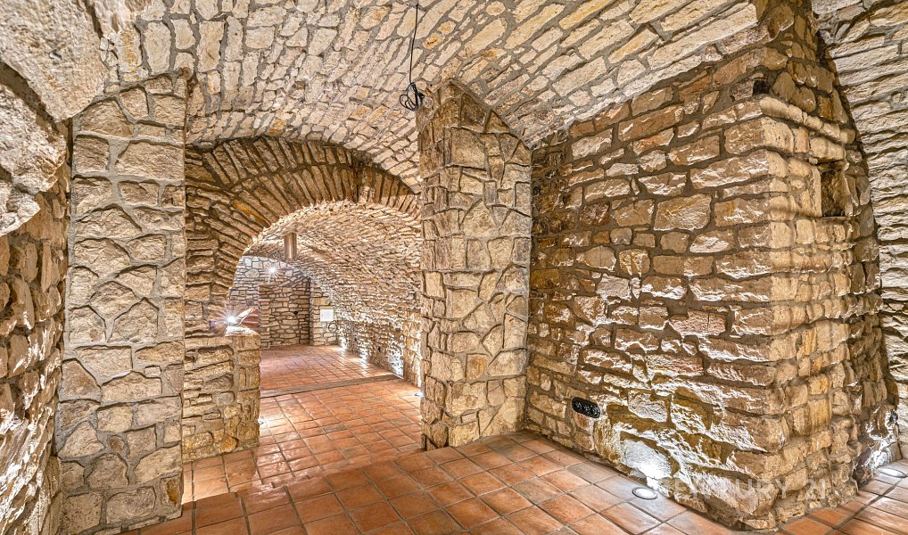 Prodej nájemního domu, činžáku 370 m², Slaný – náhled fotky 29