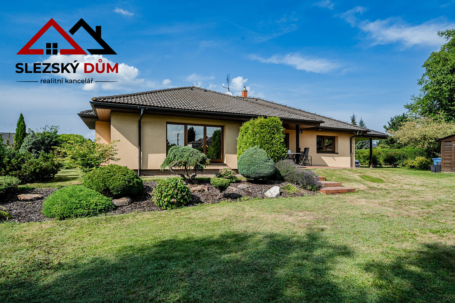 Prodej domu 139 m² s pozemkem 1 500 m² — photo 2