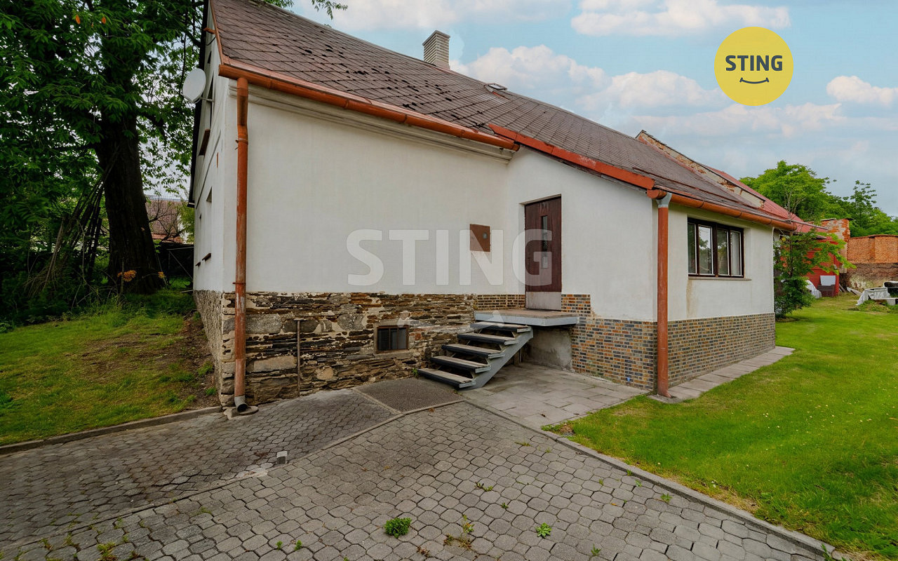 Prodej domu 200 m² s pozemkem 2 191 m²