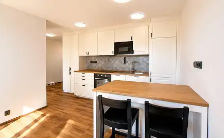 Pronájem bytu 2+kk 42 m², Vávrova, Kolín - Kolín IV