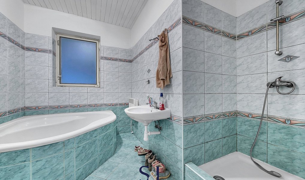 Prodej výrobních prostor 2 098 m², Železný Brod – náhled fotky 30