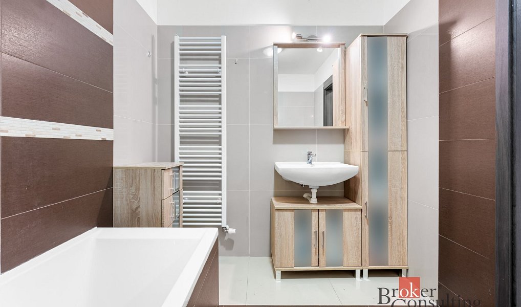 Pronájem bytu 2+kk 87 m², Mladá Boleslav – náhled fotky 3