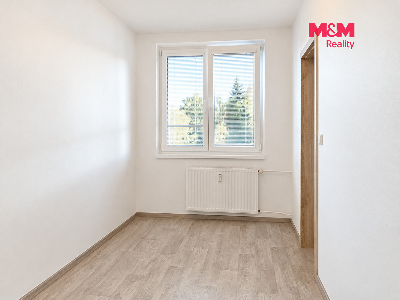 Pronájem bytu 2+1 45 m² – fotografie 3
