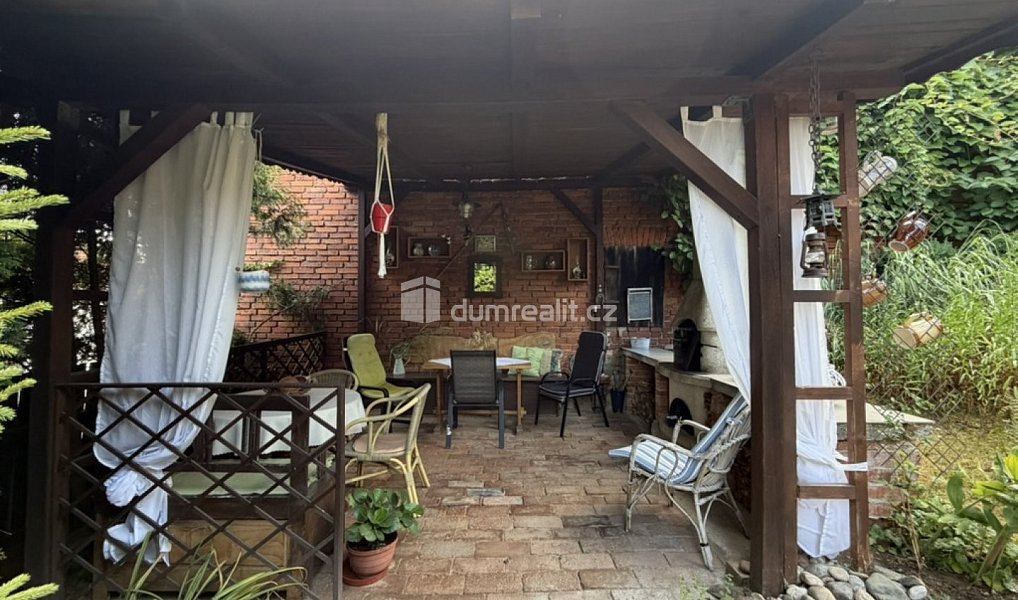 Prodej domu 163 m² s pozemkem 686 m², Hlohová – náhled fotky 11