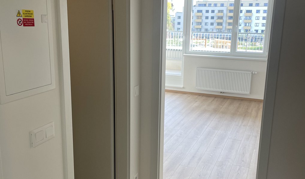 Prodej bytu 1+kk 33 m², Praha – náhled fotky 5