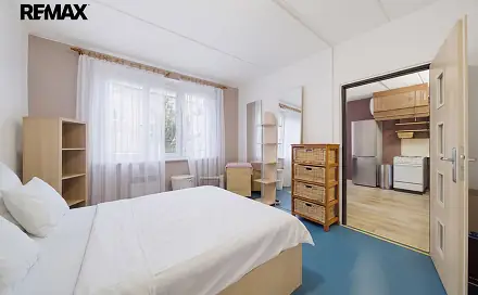 Prodej bytu 1+1 33 m², Chebská, Karlovy Vary - Dvory