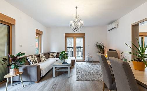 Prodej bytu 2+kk 74 m², Budva, Černá Hora