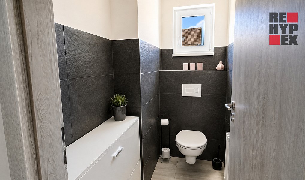 Prodej domu 73 m² s pozemkem 1 042 m², Žiželice – náhled fotky 10