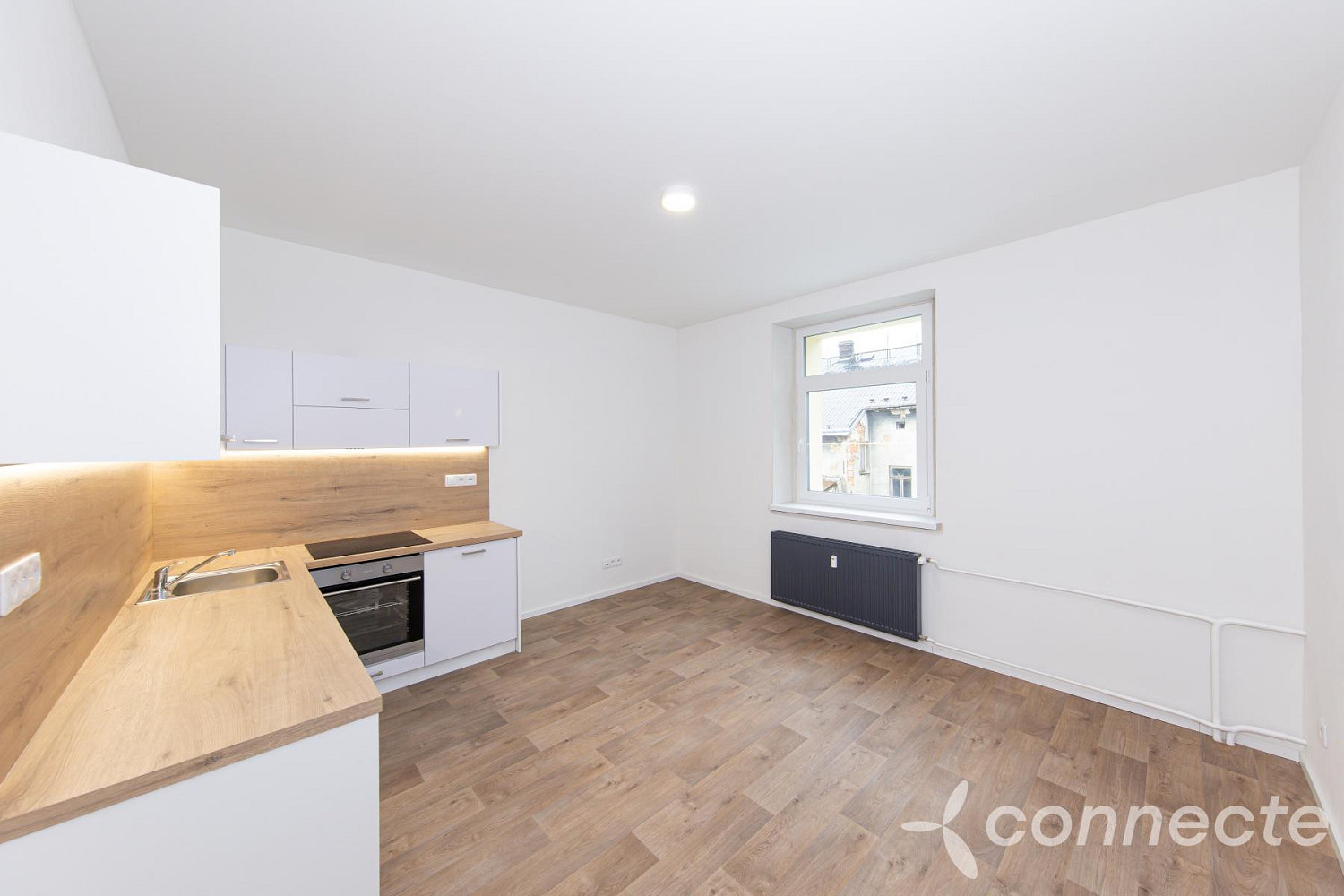 Pronájem bytu 2+kk 37 m² — photo 4