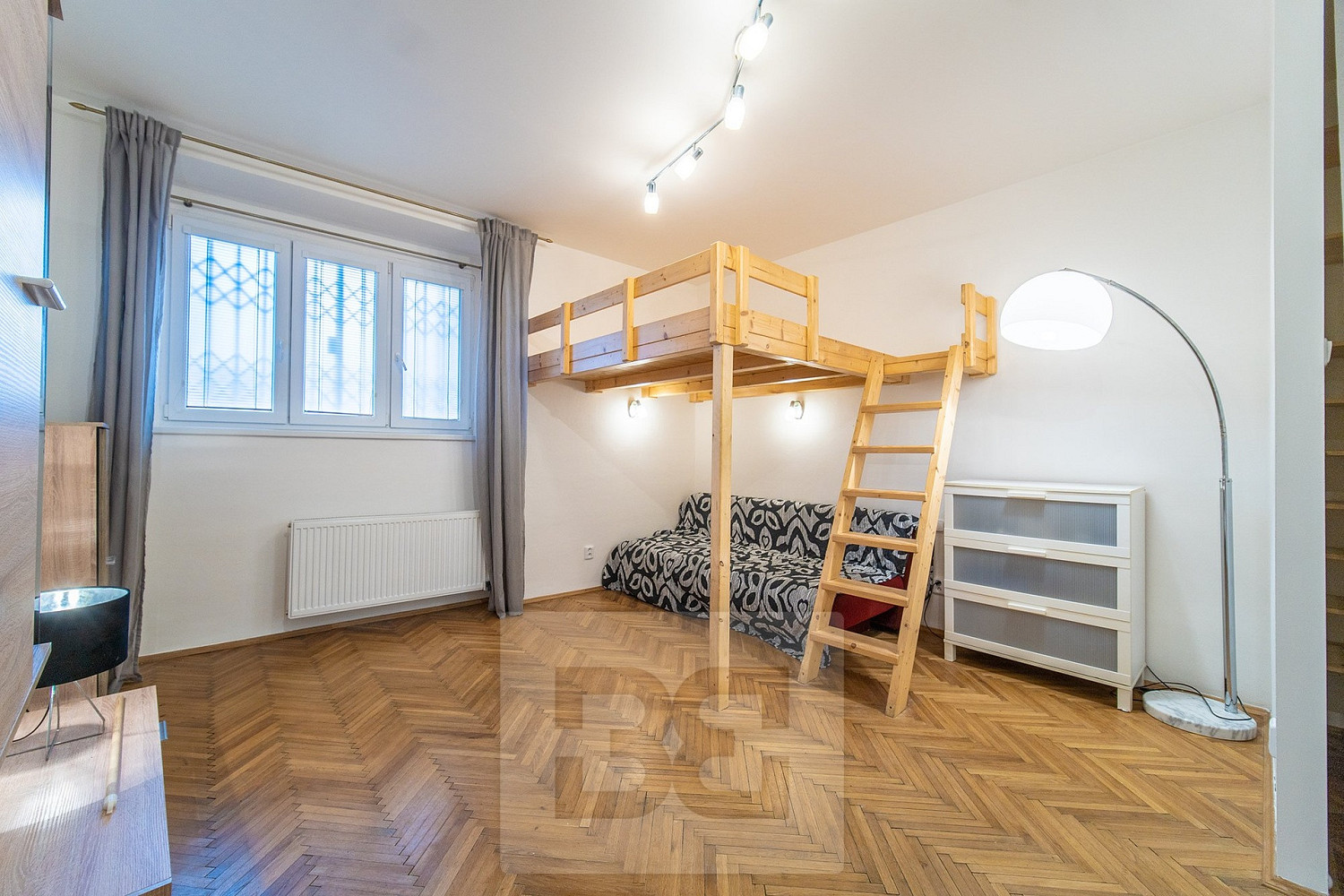 Pronájem bytu 1+1 29 m² — photo 4