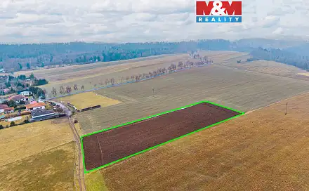 Prodej pole 5 240 m², Sázava - Bělokozly, okres Benešov