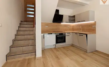 Pronájem bytu 2+kk 49 m²