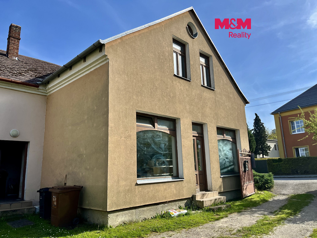 Pronájem obchodních prostor 24 m²