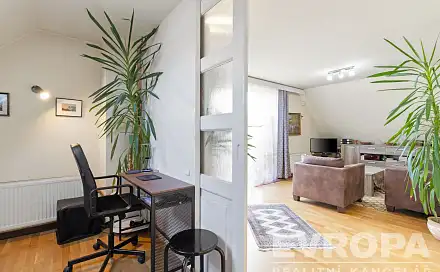 Prodej komerčního objektu (jiného typu) 400 m², Armádní, Praha 6 - Suchdol