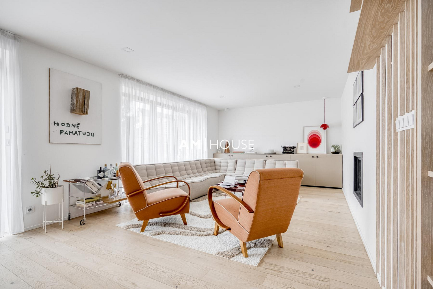 Pronájem domu 220 m² s pozemkem 270 m² – fotografie 5