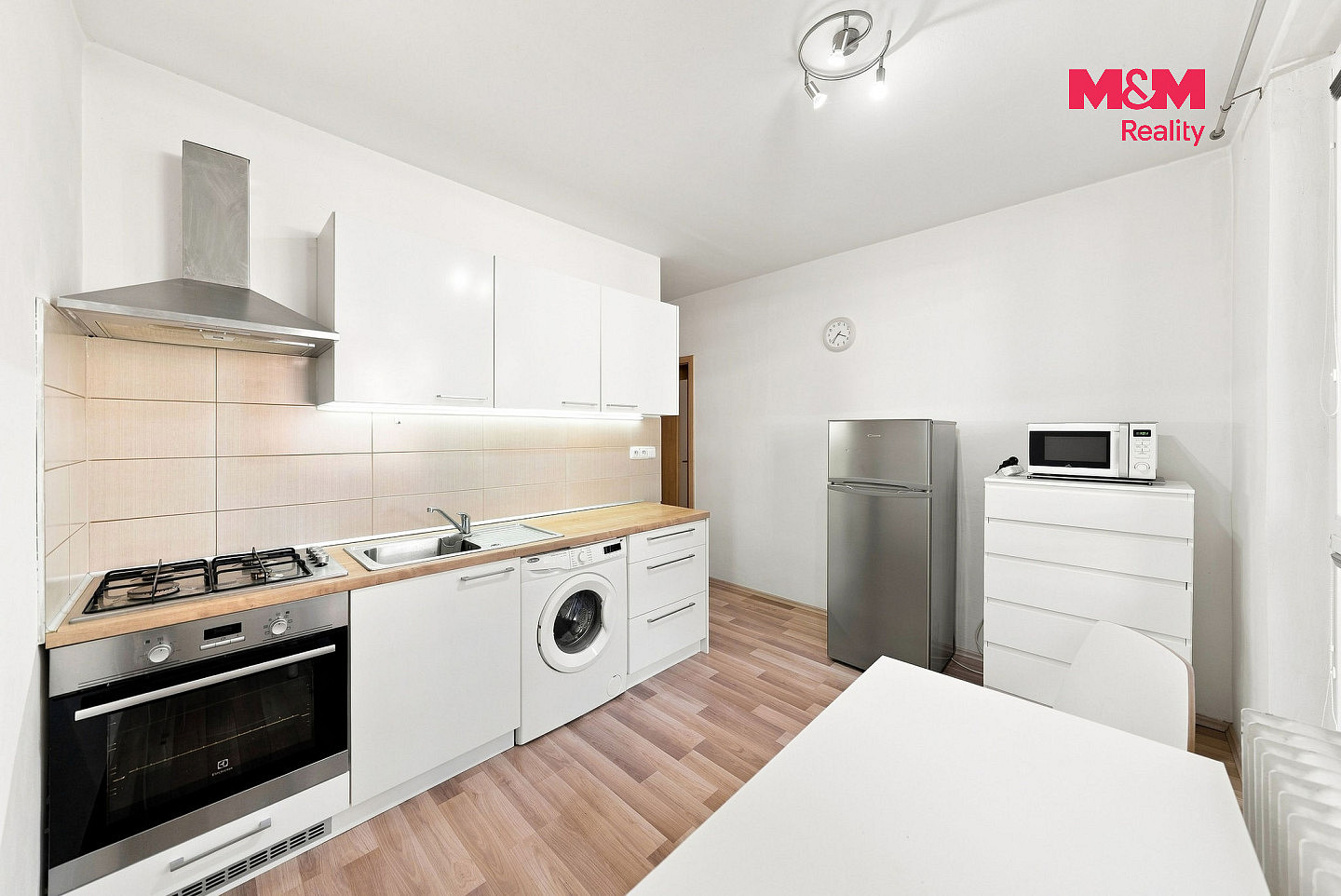 Prodej bytu 2+1 46 m² – fotografie 2