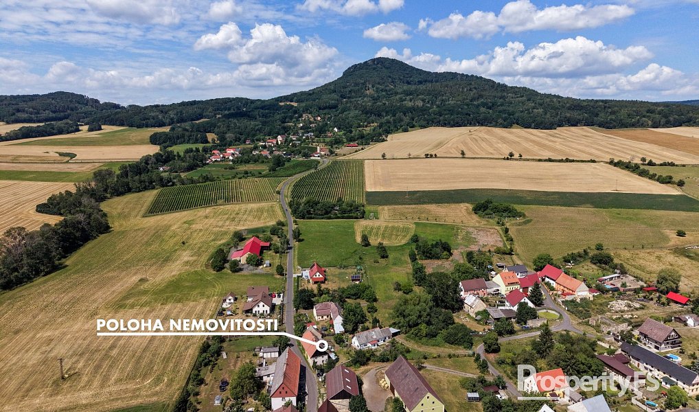 Prodej domu 318 m² s pozemkem 1 081 m², Liběšice – náhled fotky 3