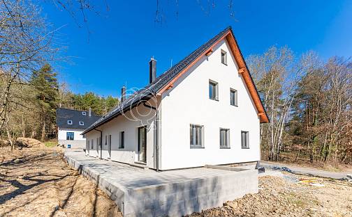 Prodej domu 200 m² s pozemkem 500 m², Mníšek pod Brdy, okres Praha-západ