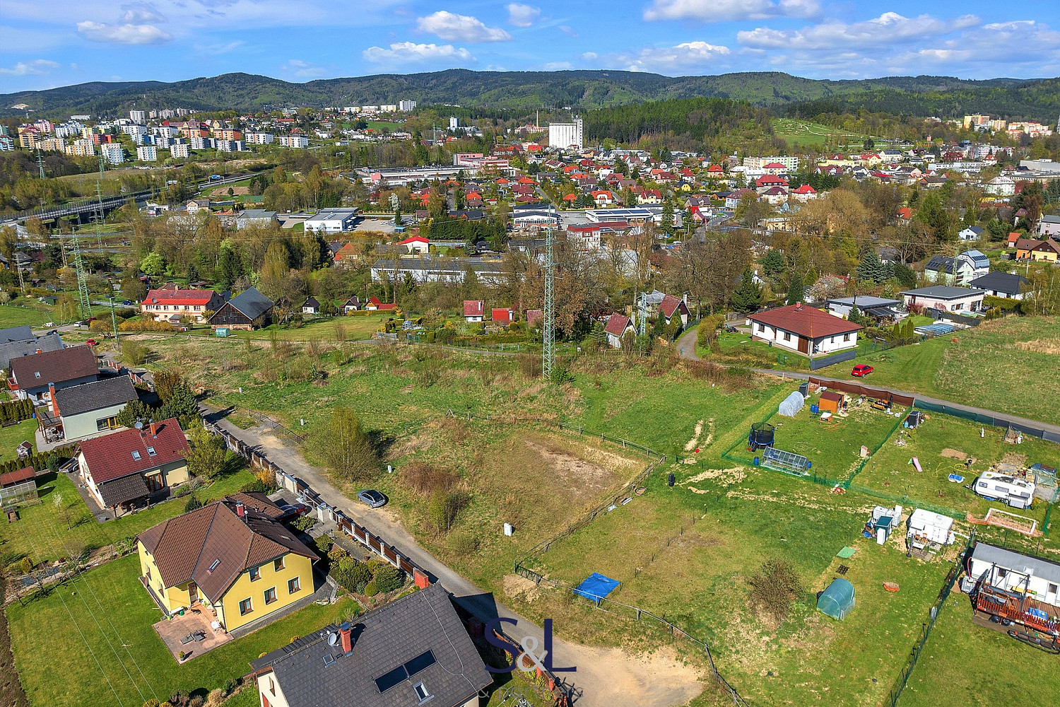 Prodej stavebního pozemku 500 m² - Widok 5
