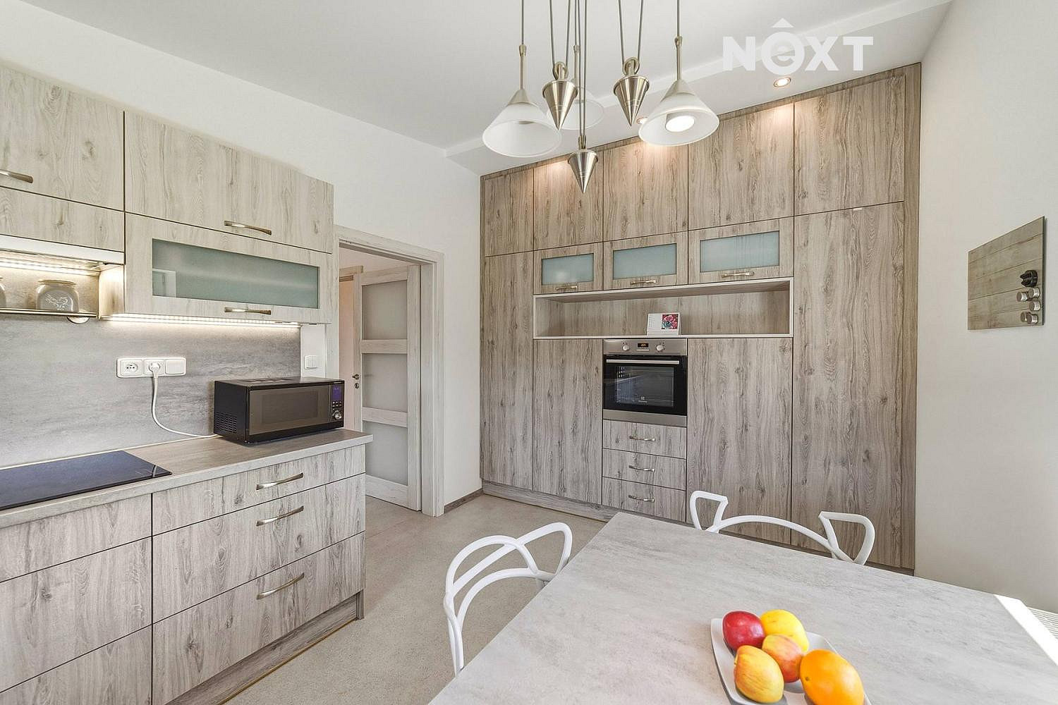 Prodej domu 227 m² s pozemkem 805 m² — photo 2