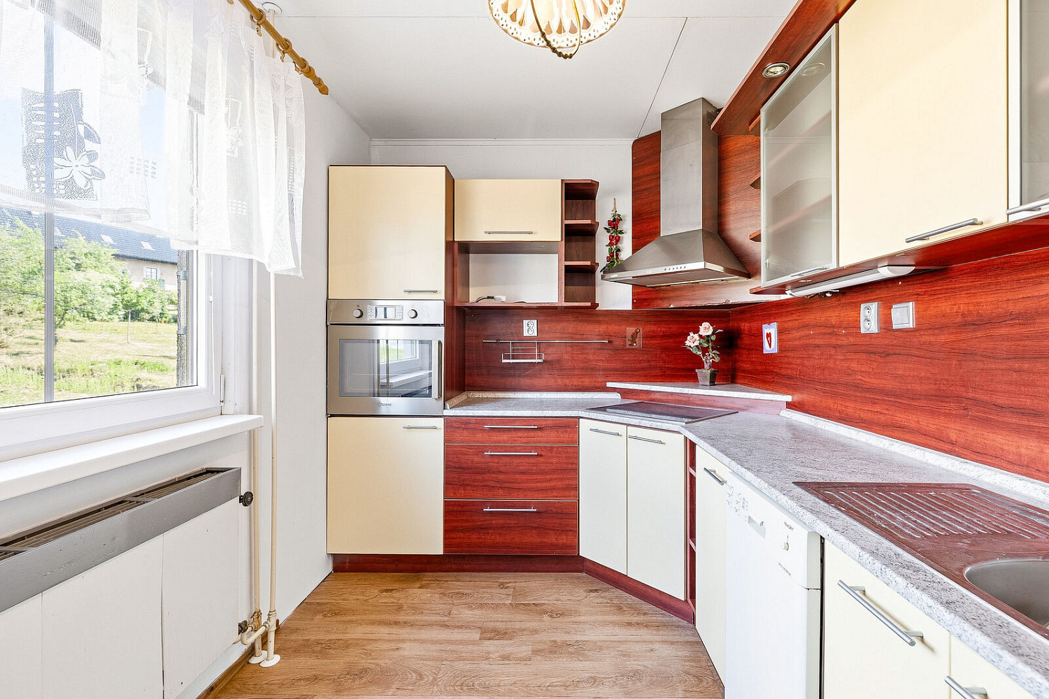 Prodej domu 200 m² s pozemkem 174 m²