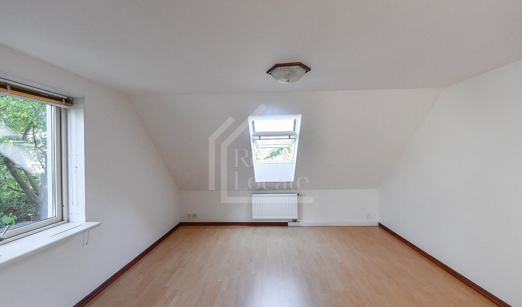 Pronájem domu 230 m² s pozemkem 379 m², Praha – náhled fotky 9