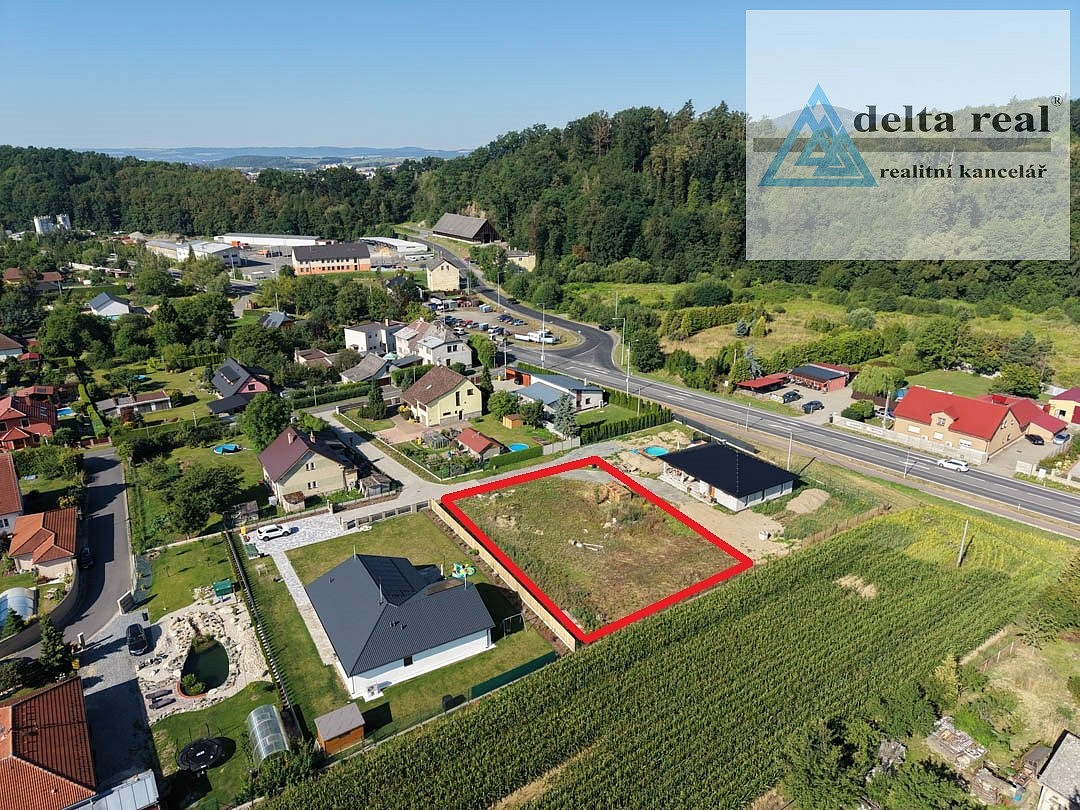 Prodej stavebního pozemku 1 204 m² – fotografie 3