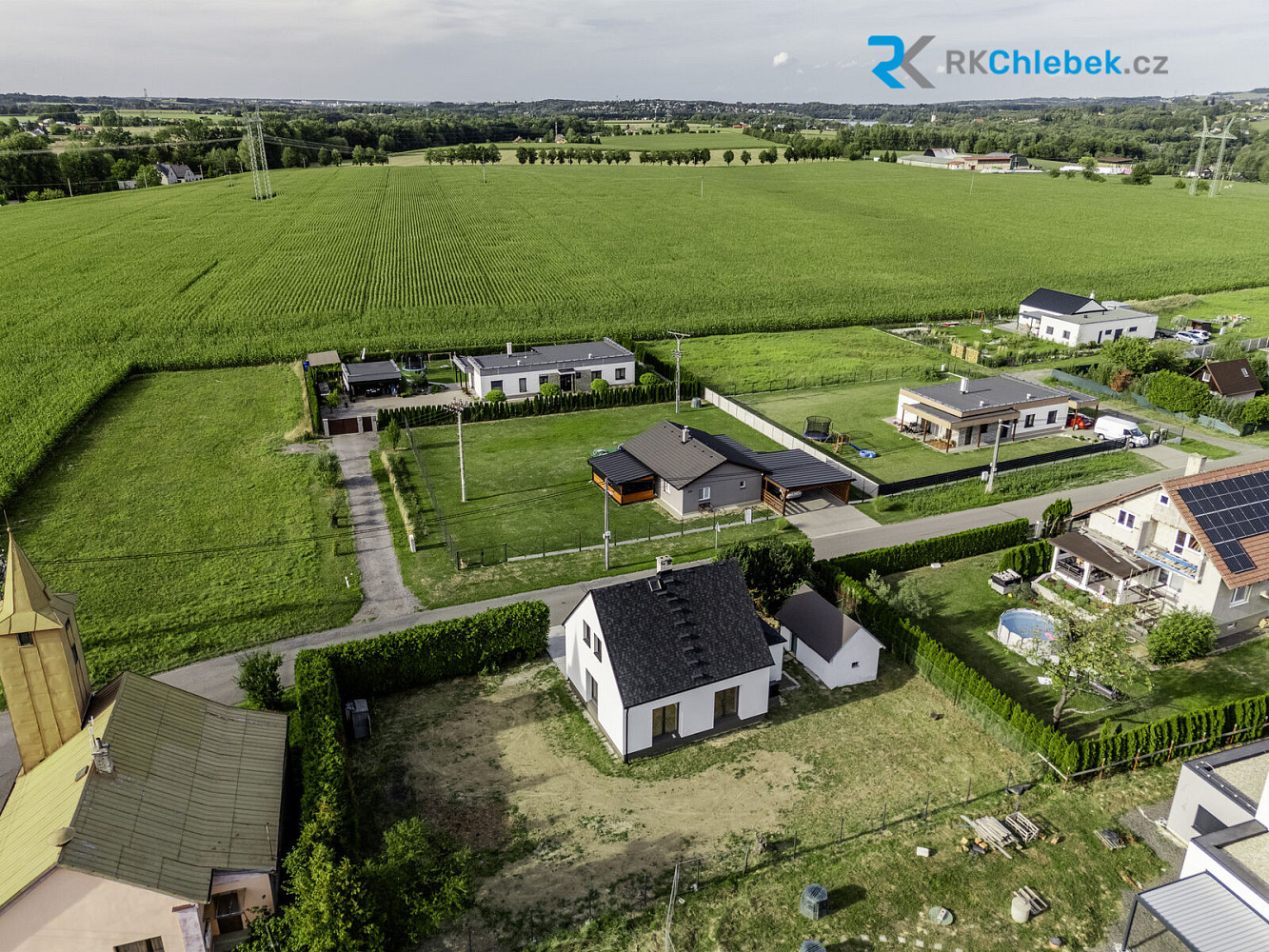 Prodej domu 120 m² s pozemkem 827 m² – fotografie 2