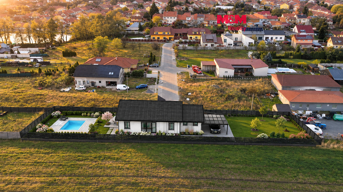 Prodej stavebního pozemku 1 250 m²