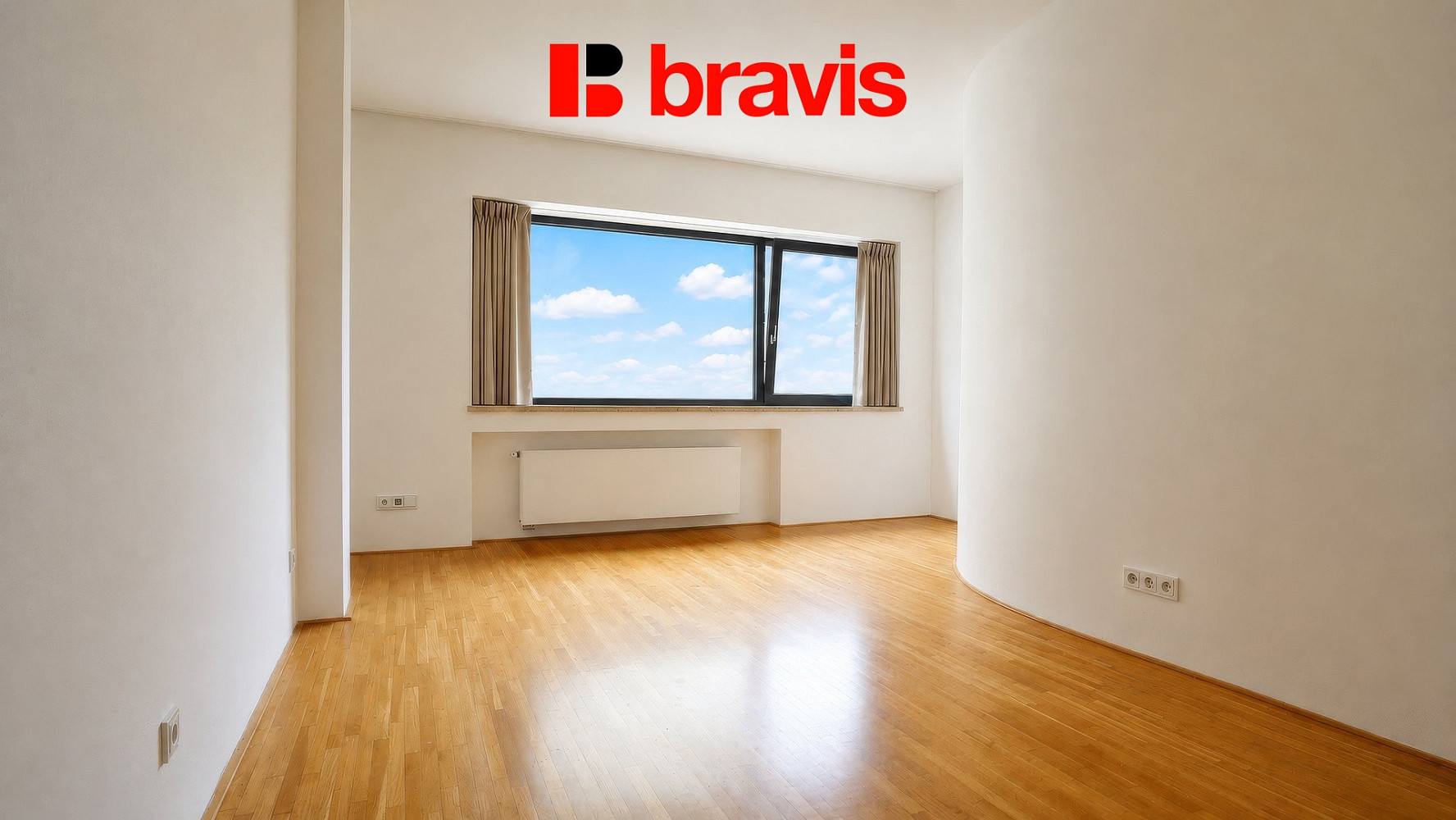 Pronájem bytu 3+kk 99 m² — photo 3