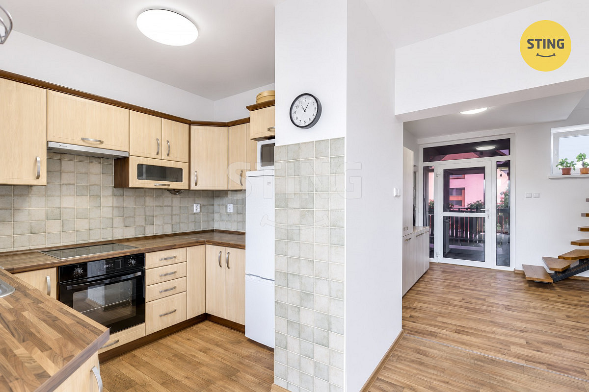 Prodej domu 230 m² s pozemkem 1 129 m² — photo 5