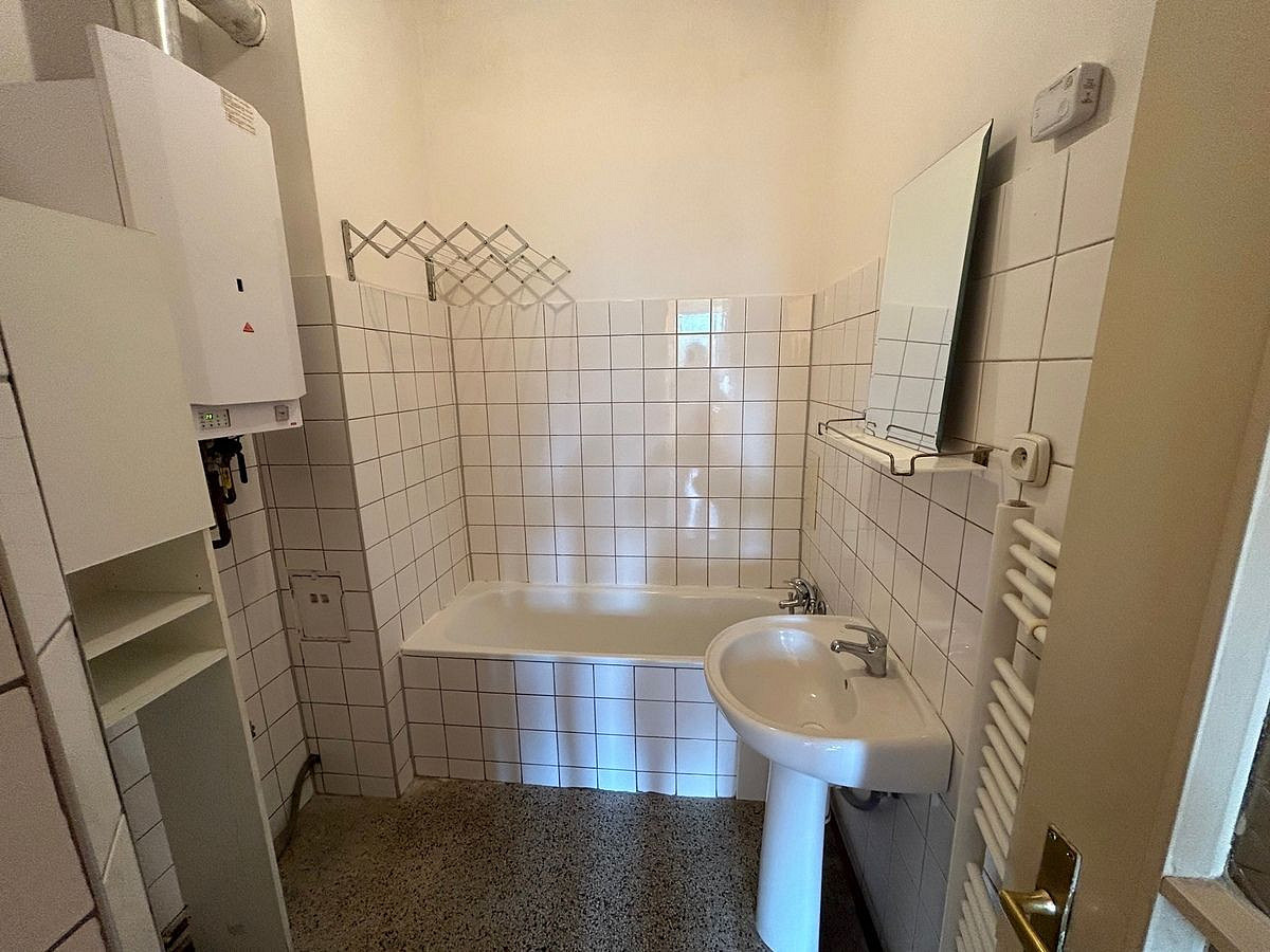 Pronájem bytu 2+1 65 m² – fotografie 4