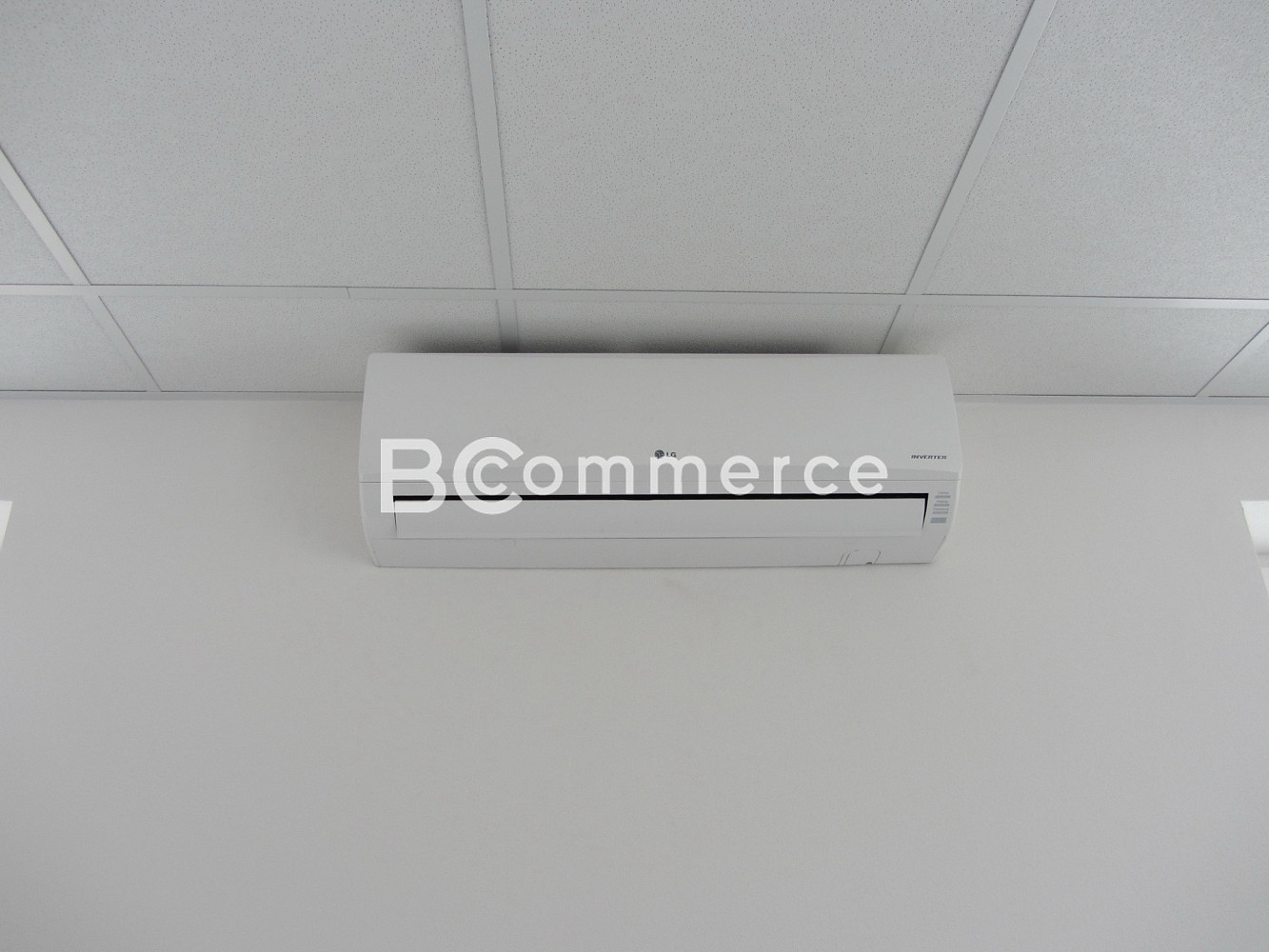 Pronájem kanceláře 61 m² — photo 5
