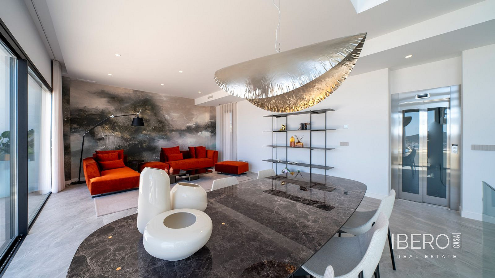 Prodej domu 446 m² s pozemkem 450 m² — photo 2