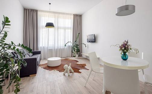 Pronájem bytu 2+kk 52 m², Holečkova, Praha 5 - Košíře