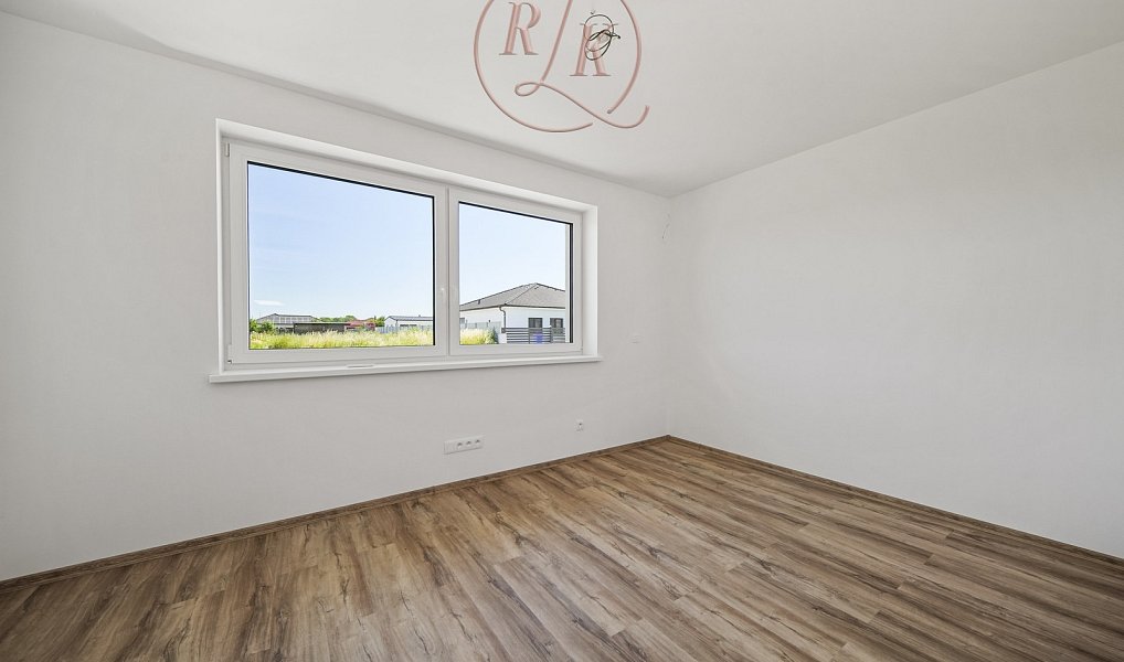 Prodej domu 170 m² s pozemkem 1 000 m², Kupařovice – náhled fotky 28