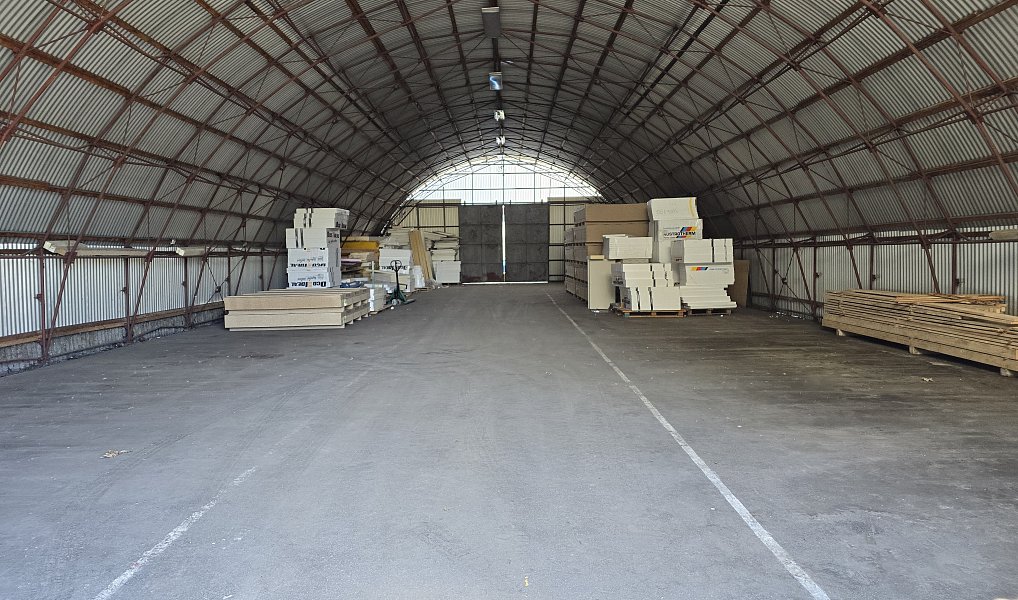 Pronájem skladovacích prostor 180 m², Zlín – náhled fotky 2