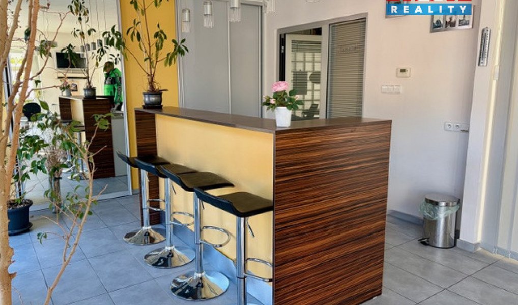 Pronájem kanceláře 180 m², Pardubice – náhled fotky 3